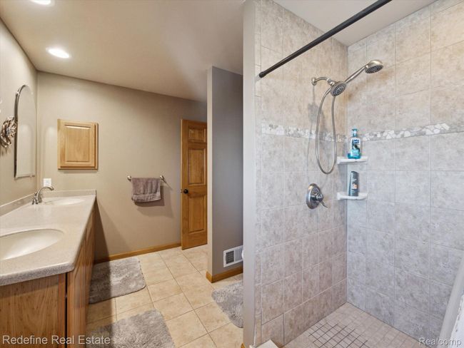 6730 Lakeshore Dr, House other with 3 bedrooms, 3 bathrooms and null parking in Newport MI | Image 33
