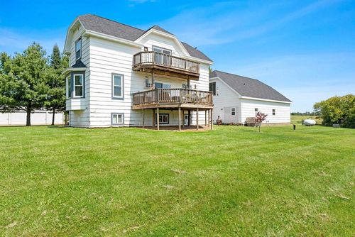 N555 Brown Road, FREMONT, WI, 54983 | Card Image
