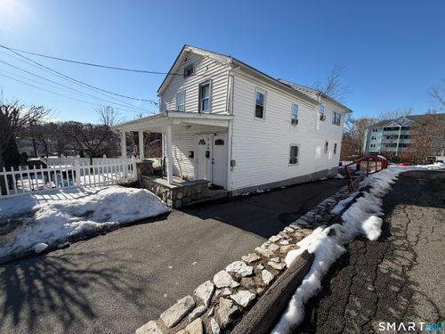 13 W Wooster St, Danbury, CT, 06810-7729 | Card Image