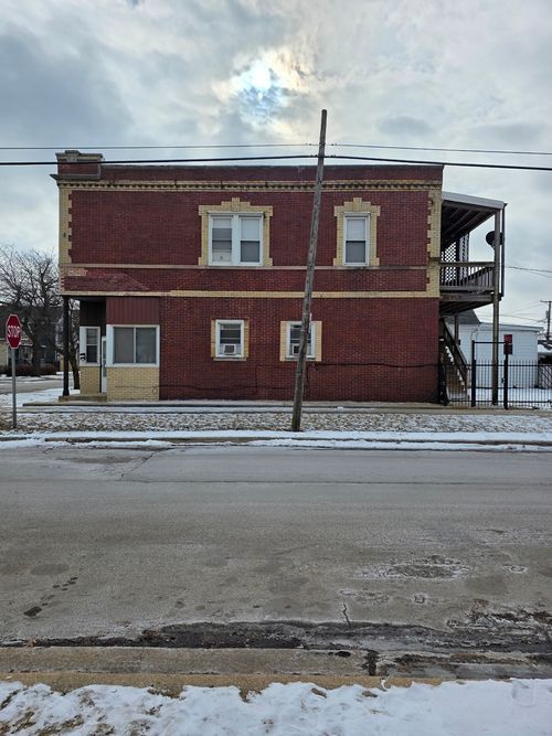 402 S 12th Ave, Maywood, IL, 60153-3147 | Card Image