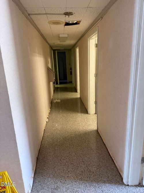 2890 S Lookout St, Claremont, NC, 28610-9528 | Card Image