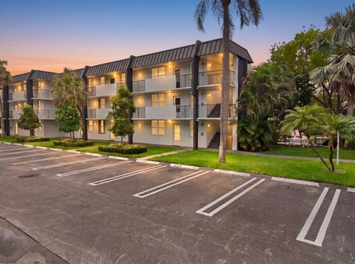 104l-777 S Federal Hwy, Pompano Beach, FL, 33062-5968 | Card Image