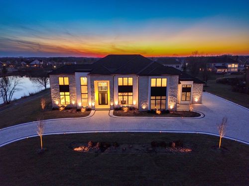 60 Wood Oaks Dr, South Barrington, IL, 60010-1092 | Card Image