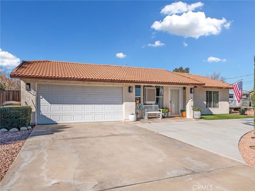 9472 Guava Ave, Hesperia, CA, 92345 | Card Image