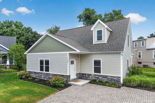 1128 Saturday Dr, Harrisonburg, VA, 22802-5444 | Card Image