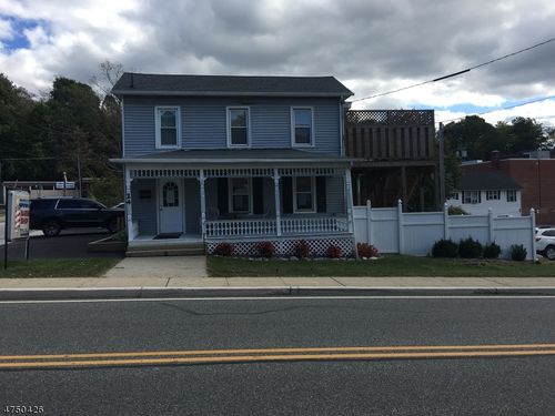 24 Bank St, Sussex, NJ, 07461-2302 | Card Image