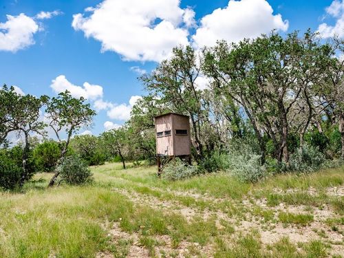 4-1632 Link Rd, Doss, TX, 78618 | Card Image