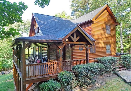93 Deer Hunter Trl, Blue Ridge, GA, 30513-5754 | Card Image