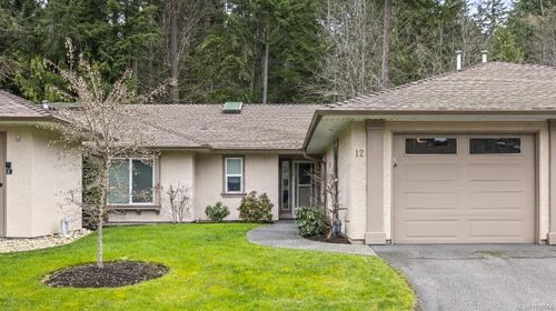 12-810 Chestnut St, Qualicum Beach, BC, V9K2M6 | Card Image