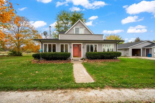 66677 270th St, Nevada, IA, 50201-7522 | Card Image