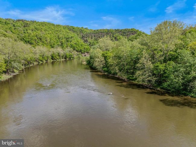 82 Vista River Ln, House other with 2 bedrooms, 1 bathrooms and null parking in Paw Paw WV | Image 38