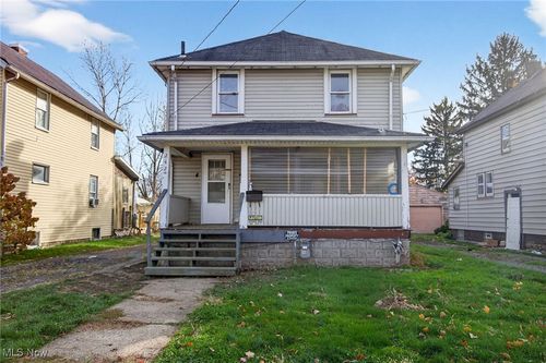 242 Idylwild St Ne, Warren, OH, 44483-3432 | Card Image