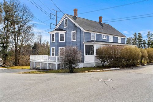 184 Echo Ave, Portsmouth, NH, 03801-3112 | Card Image