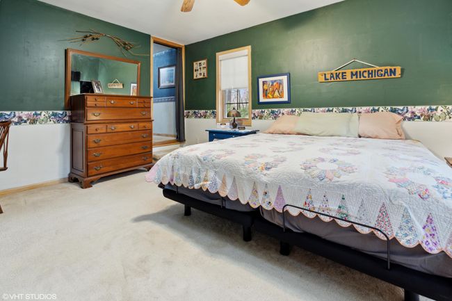 09_4153NBlueridgeDr_2014_MainBedroom_HiR | Image 9