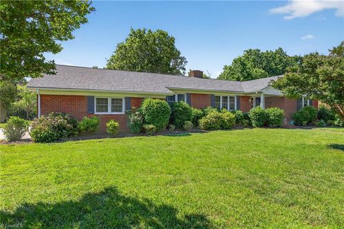 1409 Coventry Rd, High Point, NC, 27262-7036 | Card Image