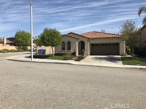19721 Castille Ln, Saugus, CA, 91350-3880 | Card Image