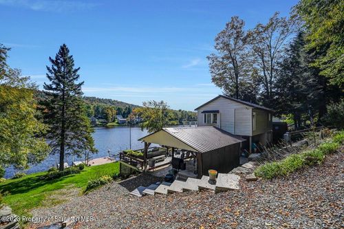 266 Warren Park Rd, NEW MILFORD, PA, 18834-8172 | Card Image