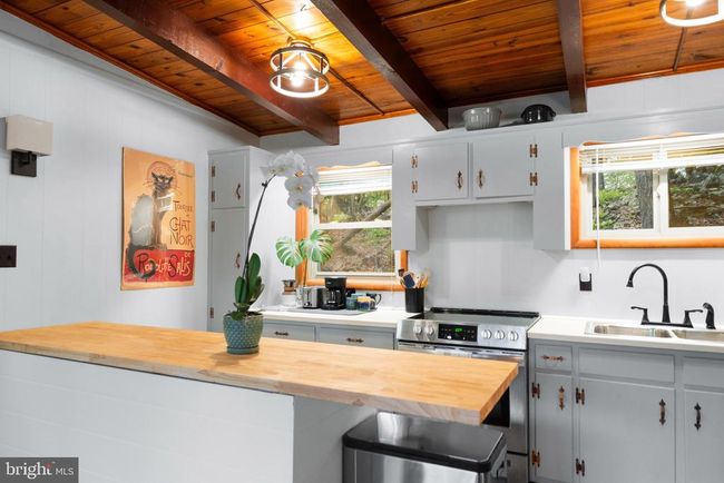 349 Club House Rd, House other with 2 bedrooms, 1 bathrooms and null parking in FRONT ROYAL VA | Image 10