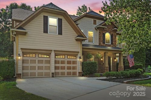 1800 Robbins Meadows Dr, Waxhaw, NC, 28173-6003 | Card Image