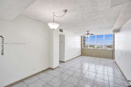710-2025 Ne 164th St, North Miami Beach, FL, 33162-4154 | Card Image