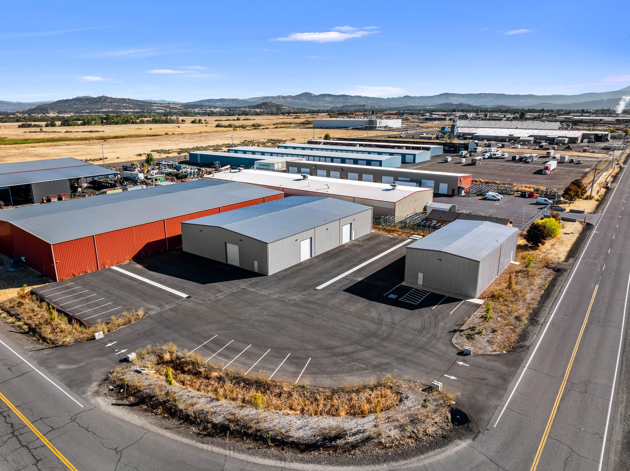 Commercial Sale in White City