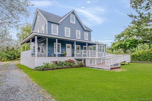 56 Oak Bch, Oak Beach, NY, 11702 | Card Image