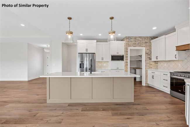 6706 Lauder Ln Ne, House other with 5 bedrooms, 3 bathrooms and null parking in Cedar Rapids IA | Image 8