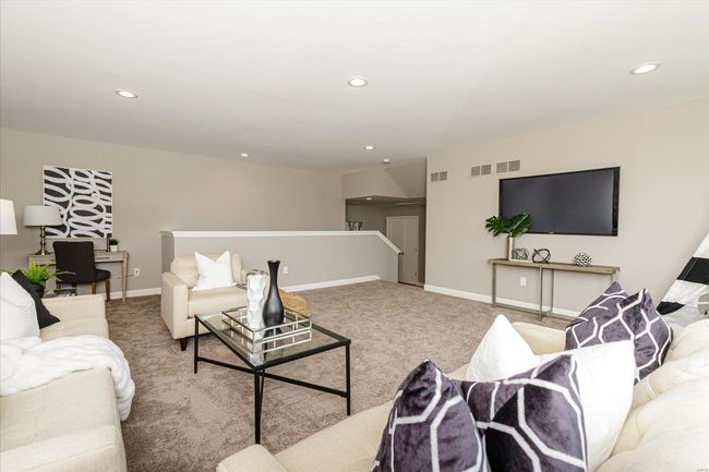 Photo representation of a similar home. Some features shown may be optional. | Image 27