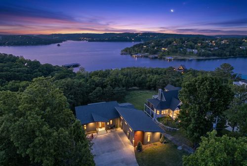 1076 Ozark Hollow Rd, Blue Eye, MO, 65611-5629 | Card Image