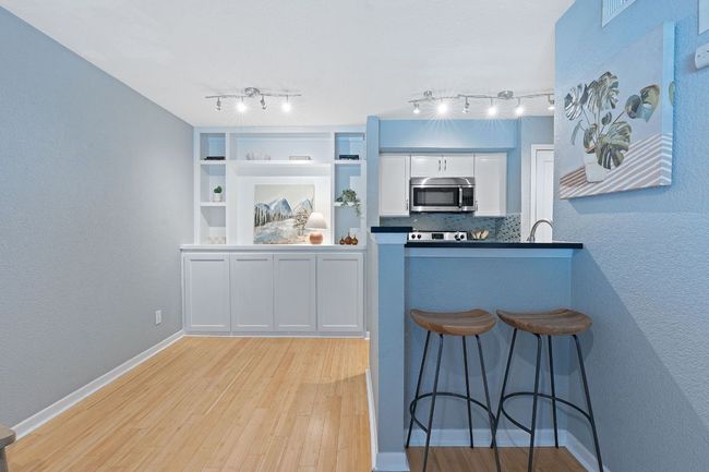 APT-303 - 3204 Menchaca Rd, Condo with 1 bedrooms, 1 bathrooms and 1 parking in Austin TX | Image 12
