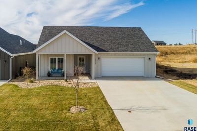 1713 Rosemary Ave, House other with 3 bedrooms, 2 bathrooms and null parking in Sioux Falls SD | Image 1