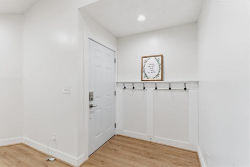 708 Parkaire Xing, Marietta, GA, 30068 | Card Image