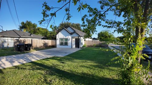 4709 Lee St, Greenville, TX, 75401-3659 | Card Image