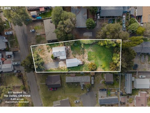 921 Verdant St, The Dalles, OR, 97058-4240 | Card Image