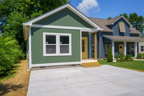 3395 John L Patterson St, Springfield, TN, 37172-3591 | Card Image