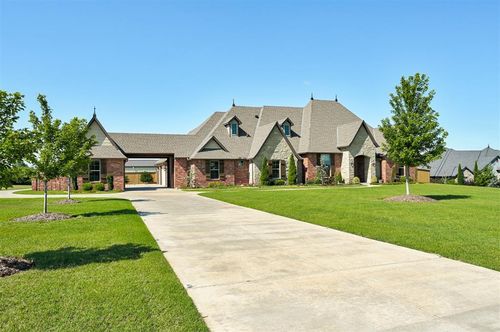 12448 Sw 110th St, Mustang, OK, 73064-6437 | Card Image