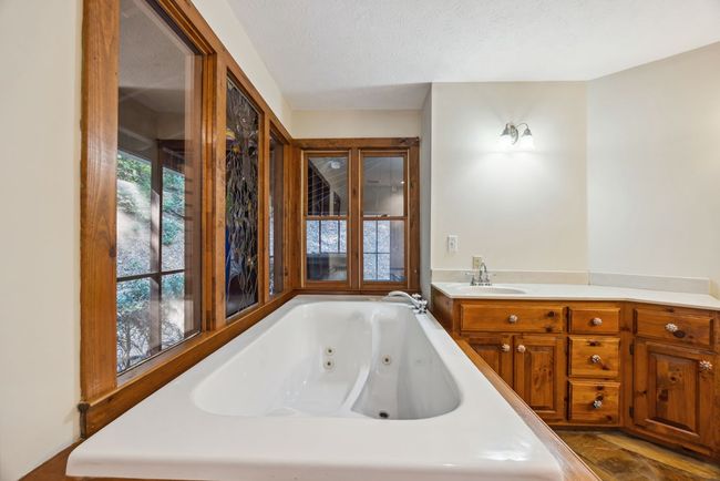 101 Menagerie Rdg, Home with 3 bedrooms, 4 bathrooms and 1 parking in Epworth GA | Image 17