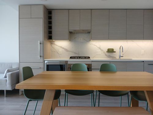 1808-823 Carnarvon Street, New Westminster, BC, V3M1E9 | Card Image