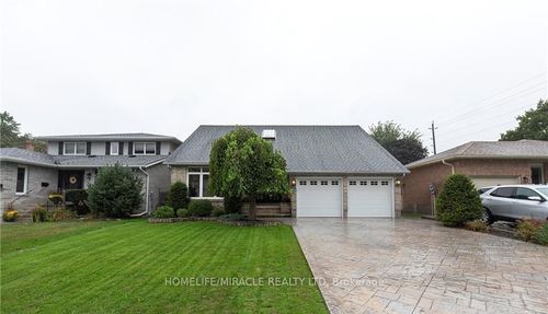 1079 Mona Dr, Kingston, ON, K7P2S3 | Card Image