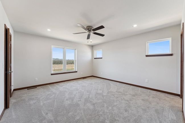 2465 Russell Ct, Home with 3 bedrooms, 3 bathrooms and null parking in REEDSBURG WI | Image 19