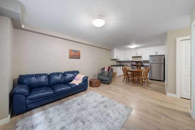609 Amble Pl, House other with 4 bedrooms, 4 bathrooms and 3 parking in Langford BC | Image 33