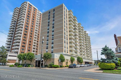 806-101 S Plaza Pl, Atlantic City, NJ, 08401-5649 | Card Image