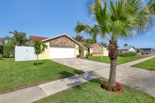 5053 Ouachita Dr, House other with 3 bedrooms, 2 bathrooms and null parking in Lake Worth FL | Image 6