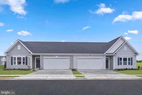 300 Caterpillar Drive, LURAY, VA, 22835 | Card Image