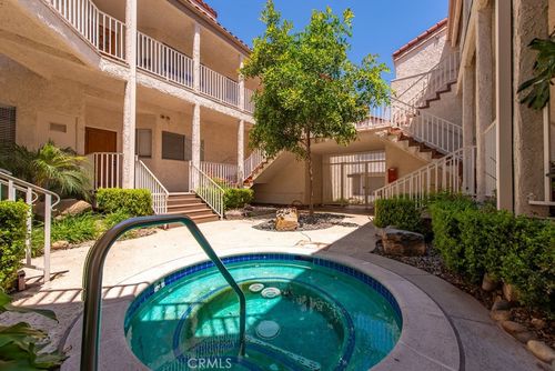 unit-402-3306 Darby St, Simi Valley, CA, 93063-5324 | Card Image