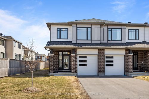 133 Angelonia Cres, Gloucester, ON, K1T0Y5 | Card Image