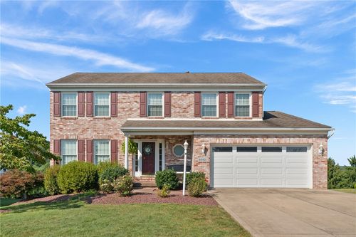 8840 Hilltop Rd, North Huntingdon, PA, 15642-8718 | Card Image
