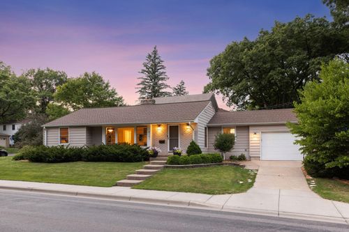 4151 Ottawa Ave S, Saint Louis Park, MN, 55416-3226 | Card Image