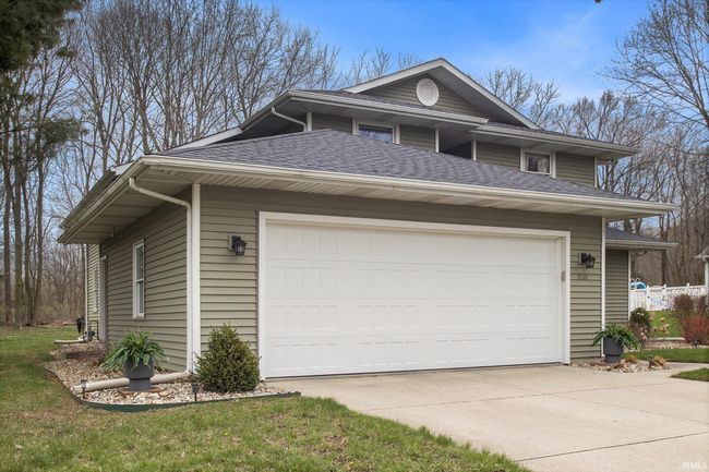 3720 Oak Ridge Dr, House other with 5 bedrooms, 4 bathrooms and null parking in Elkhart IN | Image 35