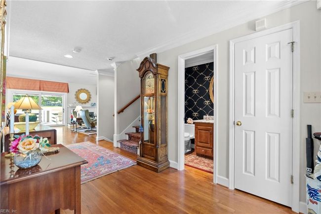 302 Moodys Run, House attached with 3 bedrooms, 4 bathrooms and null parking in Williamsburg VA | Image 5